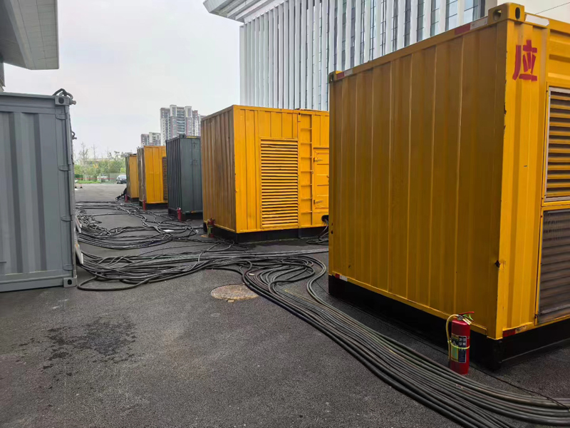 丰台不同季节柴油发电机组保养有哪些注意事项？