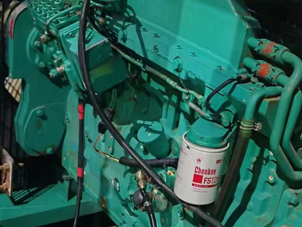 丰台如何确定新的发电机组控制系统是否与原系统兼容？