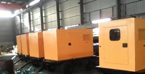 丰台柴油发电机组冬季启动后需要进行哪些检查和操作？