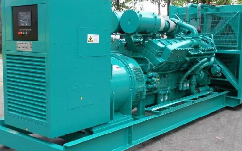 丰台柴油发电机组冬季使用中需要注意哪些事项？